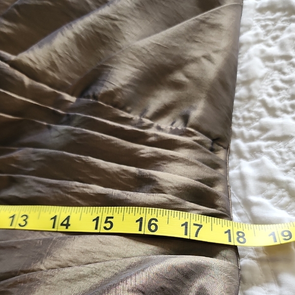 Elegant Strapless Olive Green Evening Gown New With Tags Size 14 - Picture 12 of 15